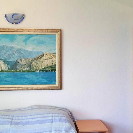 Apartments Borak Omiš Quarto foto